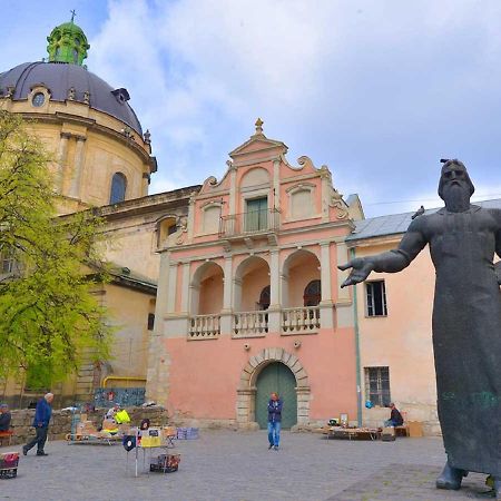 Apartment On Filatova 10/1 Lviv Luaran gambar